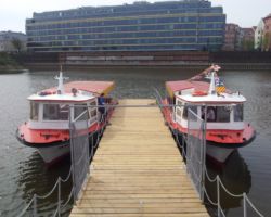 Pznan statek cumowanie